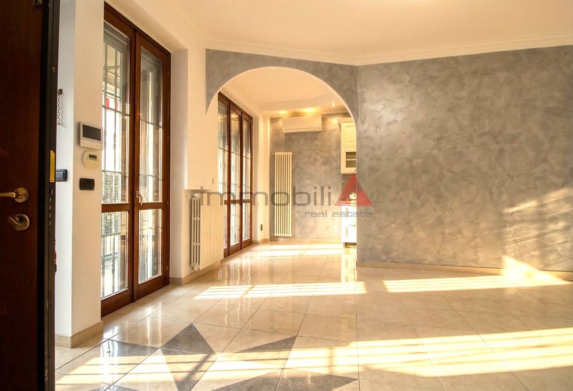 Pioltello - 4 locali con taverna Euro 280.000,00