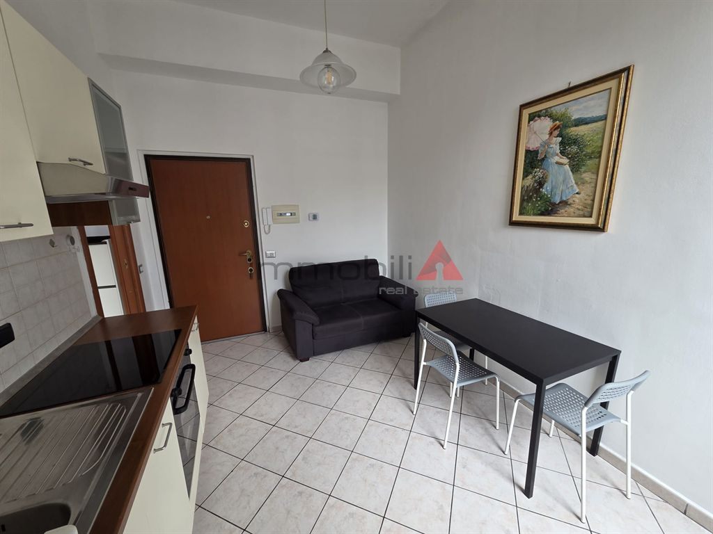 Crespi d'Adda - bilocale arredato euro 600,00
