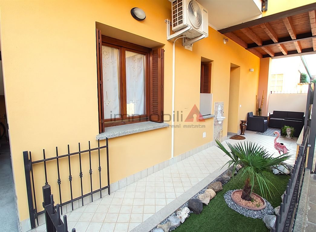 Seregno San Rocco - Grazioso Bilocale Arredato  € 800,00